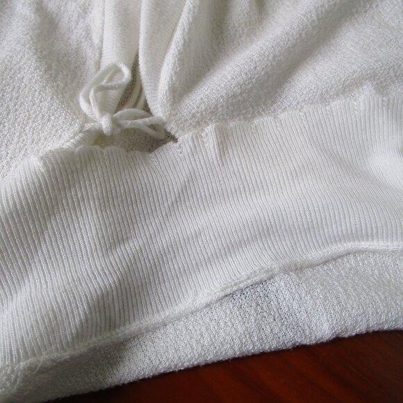 Lightweight knit sweater, open w string tie. JasonMaxwell M white short sleev - Picture 11 of 11